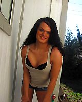 Exhibitionist Teen Shemale Gets Fully Naked Shots In Her Yard