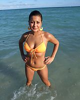 18yo Teen Posing On The Beach & Gives Head