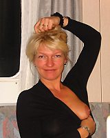 Mature pictures: Wifes Uncensored