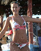 Pictures Of Red Hot Babes In Teens And Wet Blue Bikinis On Beach