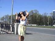 Hot Kitty Reaches Orgasm While Flashing In Public