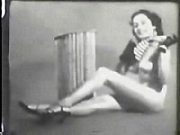 Loving Vintage Model Babes Fucking Well in Black and White