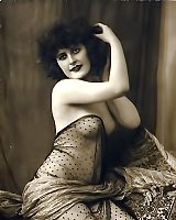 Old Erotic Vintage Erotica Babes Of Fully Naked Women Of France From 1920s - Erotic Risque Cards Onl